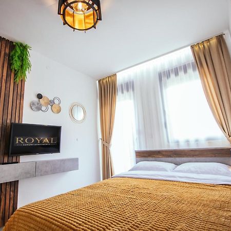 Royal Luxury Apartment Vrsac Eksteriør billede