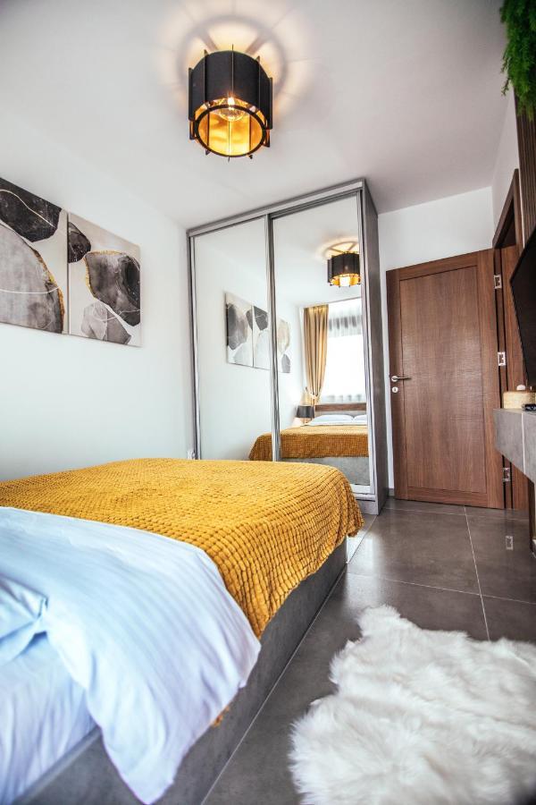 Royal Luxury Apartment Vrsac Eksteriør billede