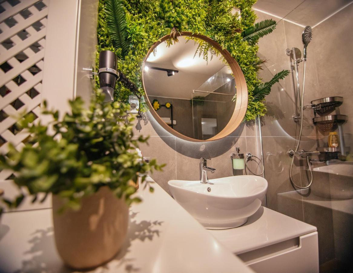 Royal Luxury Apartment Vrsac Eksteriør billede