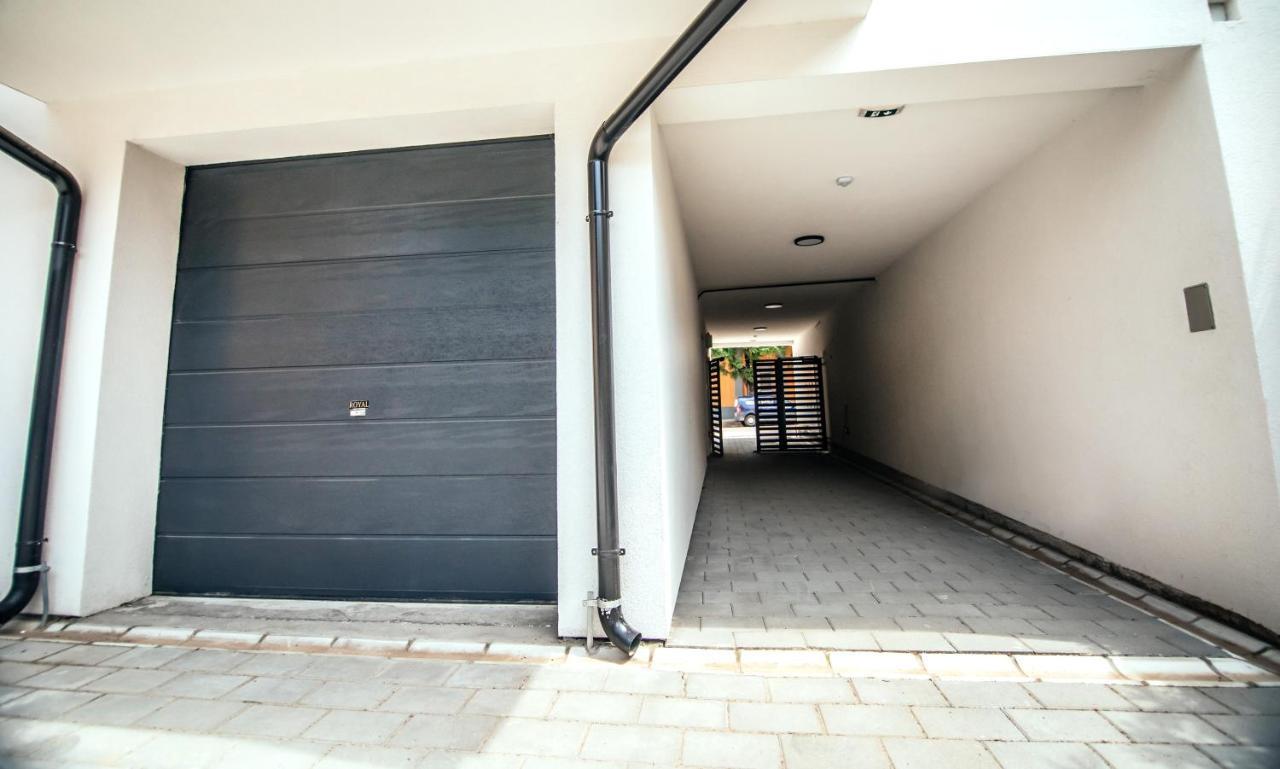 Royal Luxury Apartment Vrsac Eksteriør billede